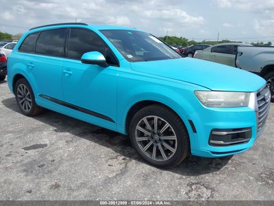AUDI Q7 2017