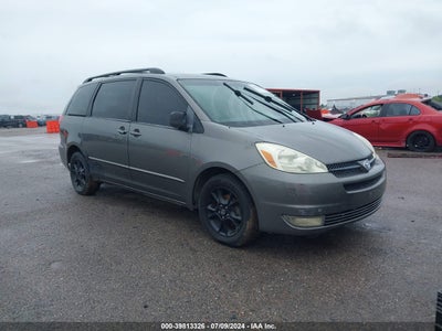 TOYOTA SIENNA 2004