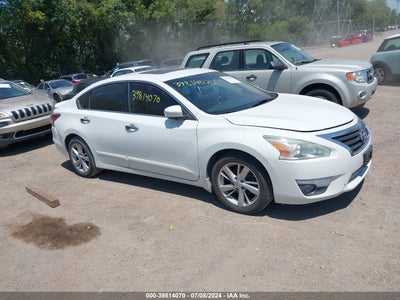 NISSAN ALTIMA 2015