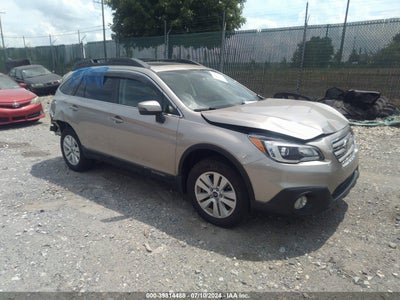 SUBARU OUTBACK 2015