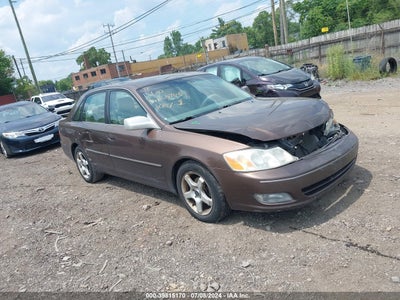 TOYOTA AVALON 2000