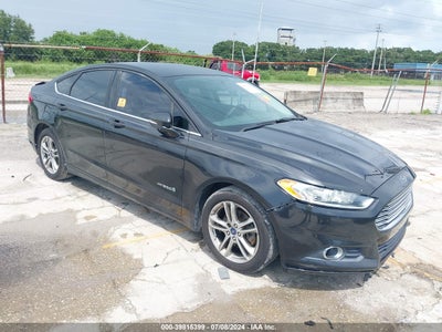 FORD FUSION HYBRID 2015