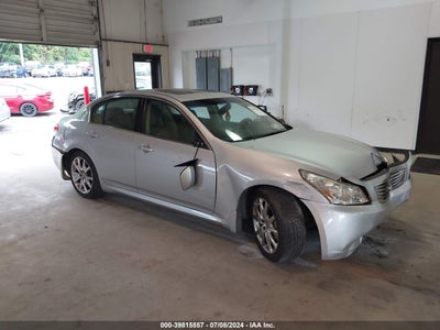 INFINITI G37 2009