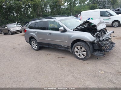 SUBARU OUTBACK 2011