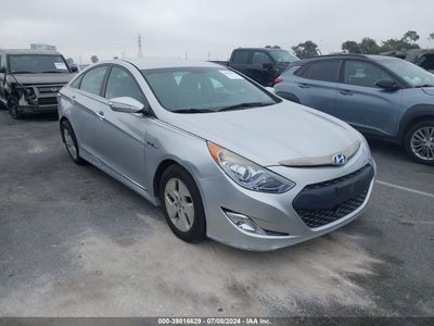 HYUNDAI SONATA HYBRID 2011