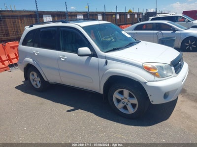 TOYOTA RAV4 2005