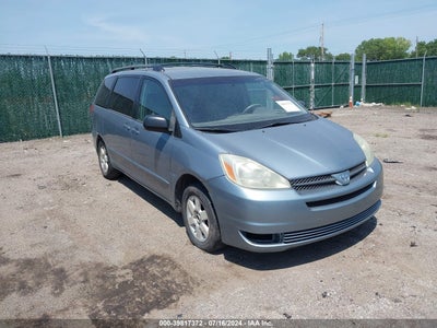 TOYOTA SIENNA 2004