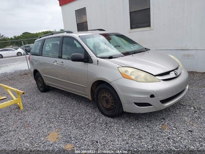 TOYOTA SIENNA 2006
