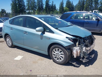 TOYOTA PRIUS PLUG-IN 2013