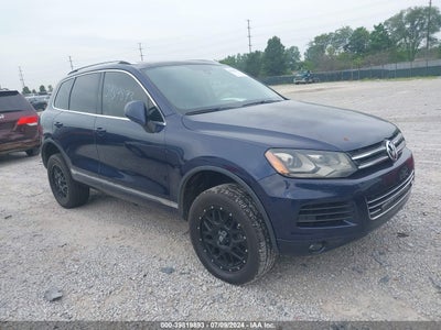 VOLKSWAGEN TOUAREG 2012