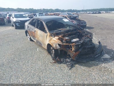 TOYOTA CAMRY 2013