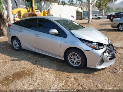 TOYOTA PRIUS PRIME 2019