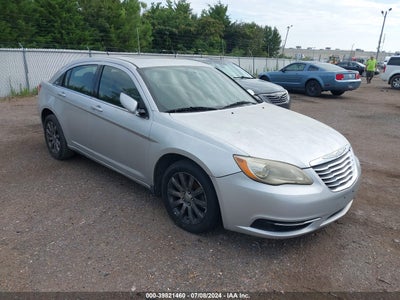 CHRYSLER 200 2011