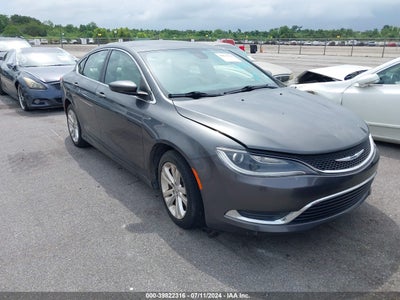 CHRYSLER 200 2015