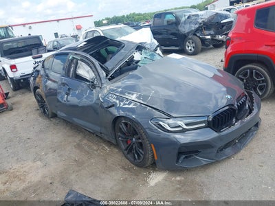 BMW M5 2021