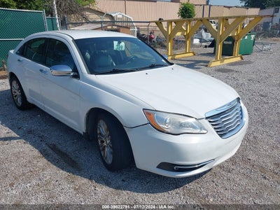 CHRYSLER 200 2012
