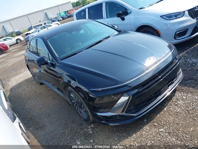 HYUNDAI SONATA HYBRID 2024