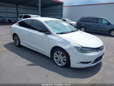 CHRYSLER 200 2015