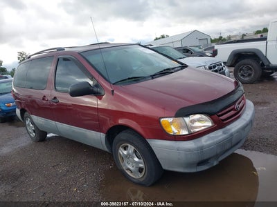 TOYOTA SIENNA 2001