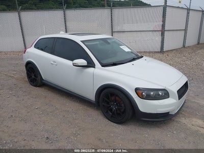 VOLVO C30 2009