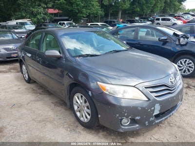 TOYOTA CAMRY 2010