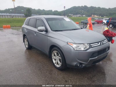 MITSUBISHI OUTLANDER 2014