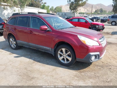 SUBARU OUTBACK 2014