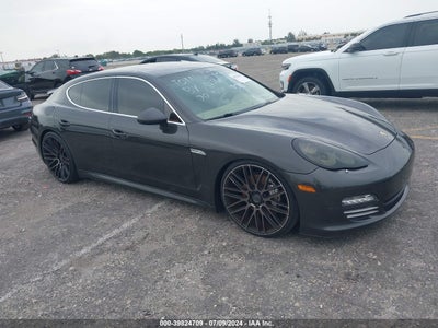PORSCHE PANAMERA 2012