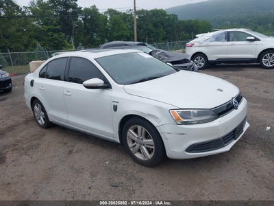 VOLKSWAGEN JETTA HYBRID 2014