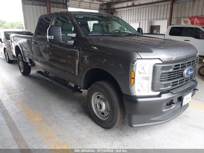 FORD F-250 2024