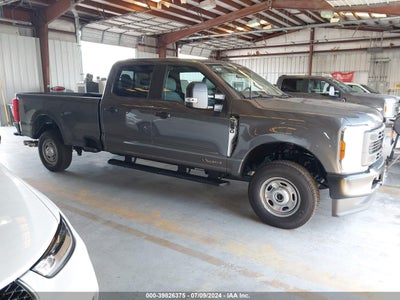 FORD F-250 2024