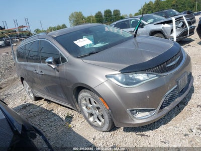 CHRYSLER PACIFICA 2018