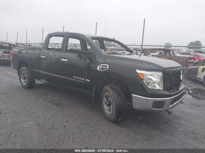 NISSAN TITAN XD 2018