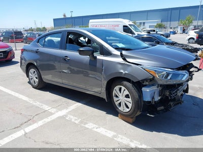 NISSAN VERSA 2024