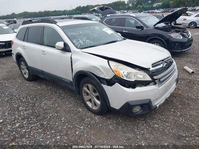 SUBARU OUTBACK 2013