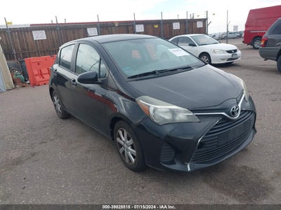 TOYOTA YARIS 2015