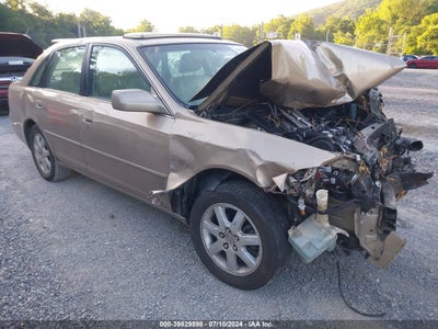 TOYOTA AVALON 2001