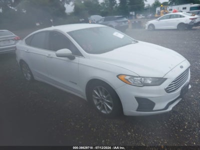 FORD FUSION HYBRID 2019