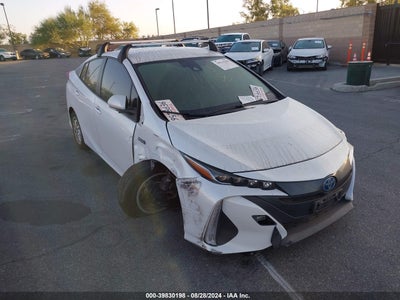 TOYOTA PRIUS PRIME 2022