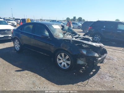 CHRYSLER 200 2011