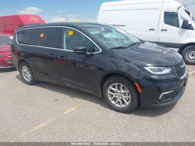 CHRYSLER PACIFICA 2024