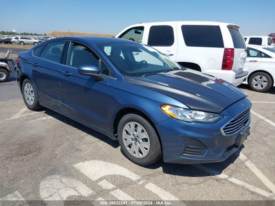 FORD FUSION 2019