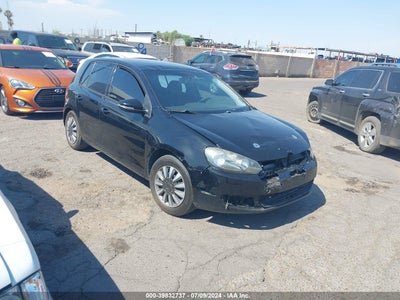 VOLKSWAGEN GOLF 2014