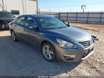 NISSAN ALTIMA 2015
