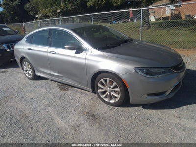 CHRYSLER 200 2015