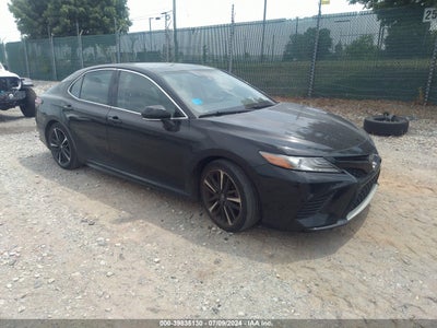 TOYOTA CAMRY 2019