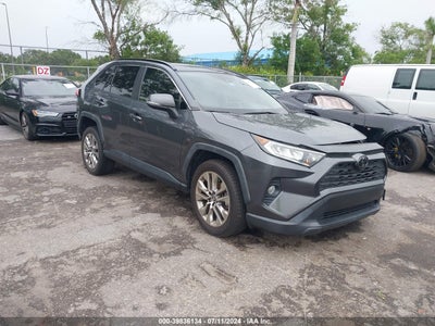 TOYOTA RAV4 2020