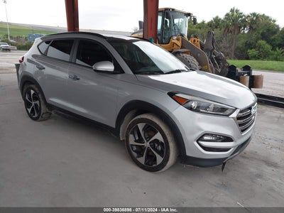 HYUNDAI TUCSON 2016