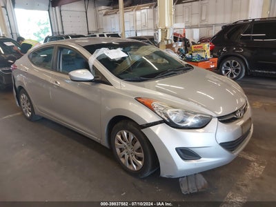 HYUNDAI ELANTRA 2012