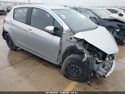 TOYOTA YARIS 2017